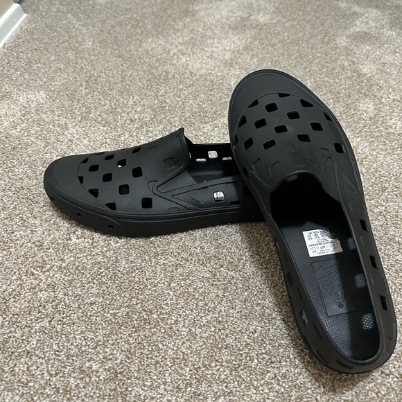 Vans Crocs - Picture 5 of 5